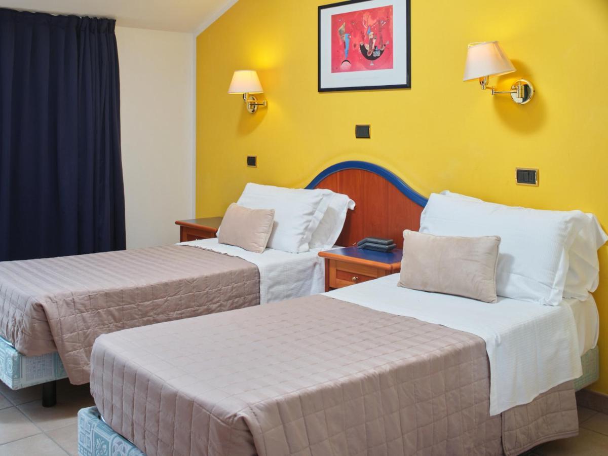 Hotel Ascot Riccione Luaran gambar