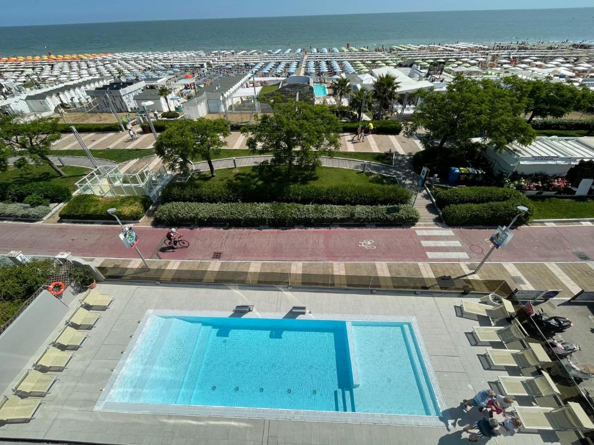 Hotel Ascot Riccione Luaran gambar