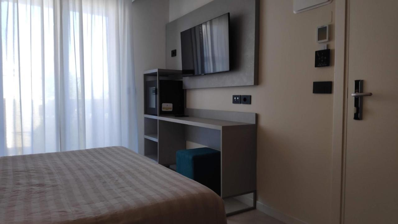 Hotel Ascot Riccione Luaran gambar