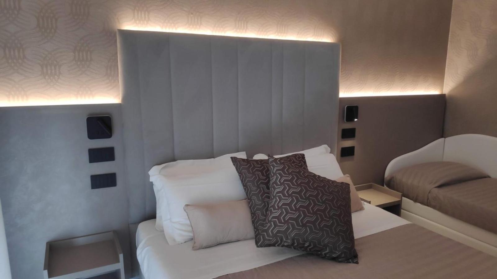 Hotel Ascot Riccione Luaran gambar